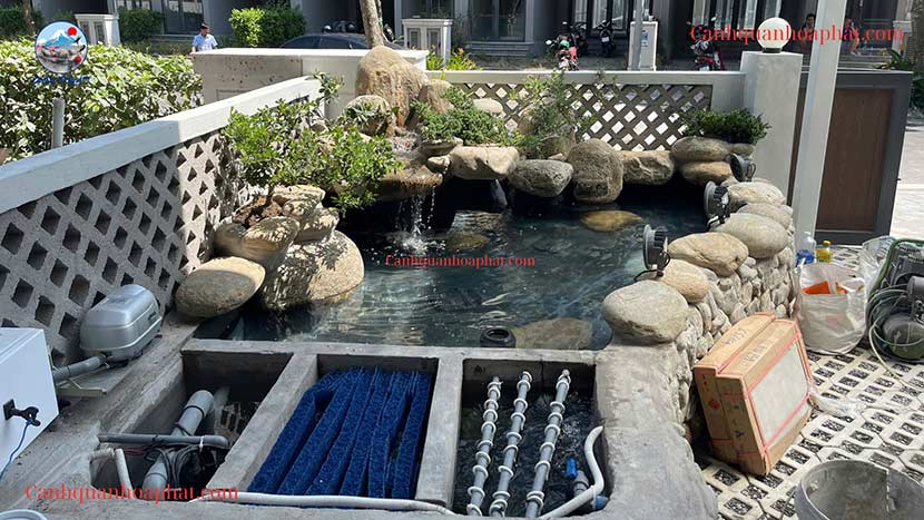 thi công hệ thống lọc 3 ngăn truyền thống cảnh quan hòa phát