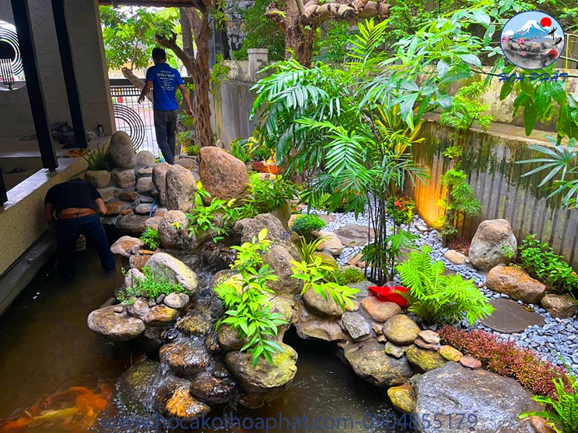 Hồ cá koi bằng đá cuội vân mây cảnh quan hòa phát