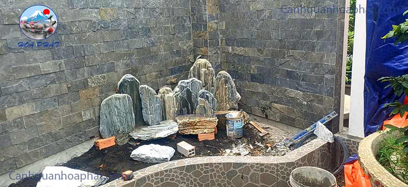 bắt đầu đặt những viên đá đầu tiên