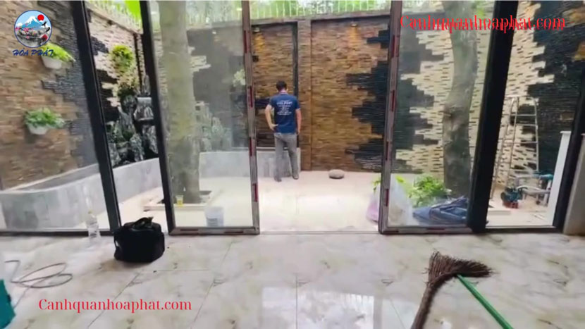 hoàn thành công trình tường nước kết hợp non bộ cảnh quan hòa phát