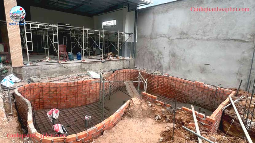 đi ống xây thành hồ 