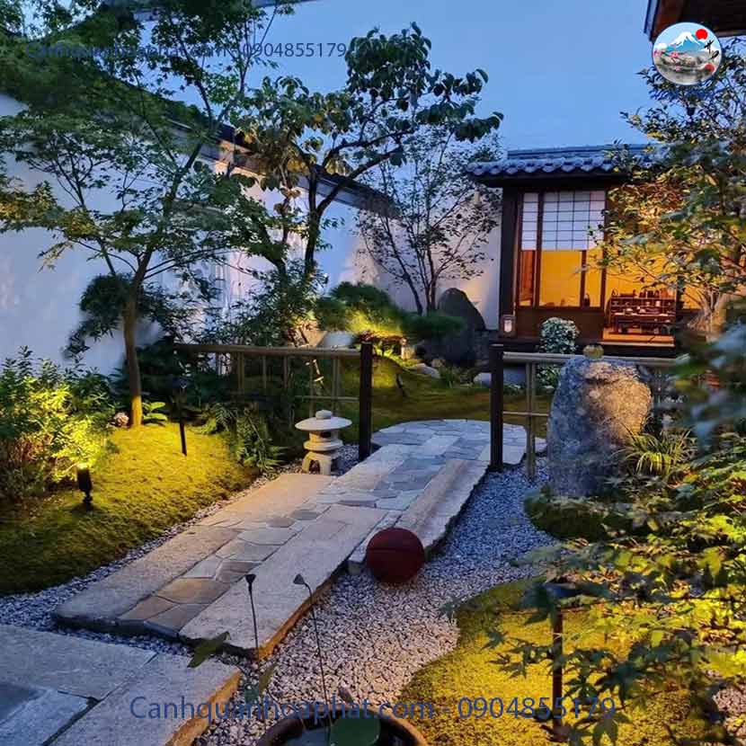Mẫu Tiểu Cảnh Sân Vườn Kết Hợp Ánh Sáng Trang Trí