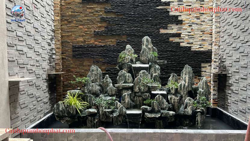 Hoàn thiện tiểu cảnh thác nước & hòn non bộ đá san hô tại Tân Phú
