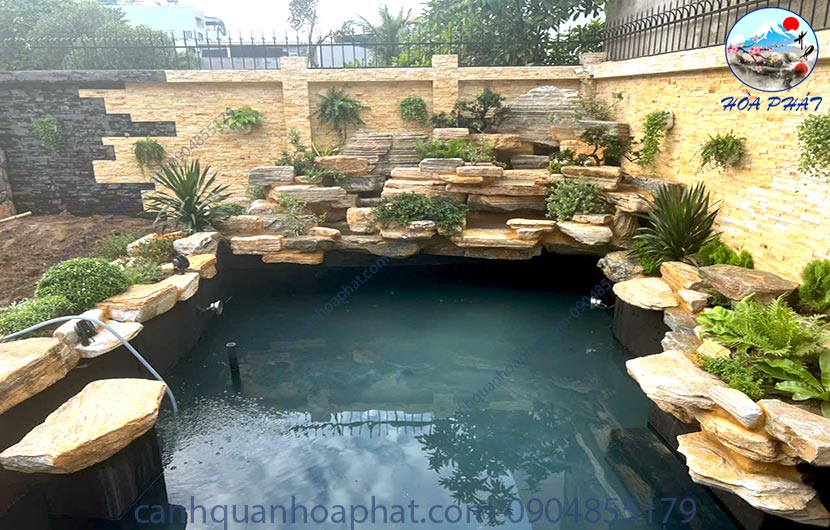 Vì Sao Hồ Cá Koi Đẹp Nhưng Cá Vẫn Chết? Sai Lầm Kỹ Thuật Phổ Biến